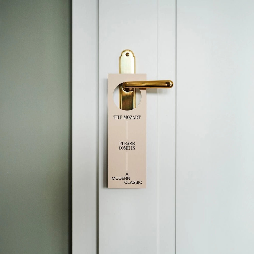 custom door hangers in dubai