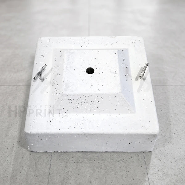 Square Concrete Base (75 kgs)