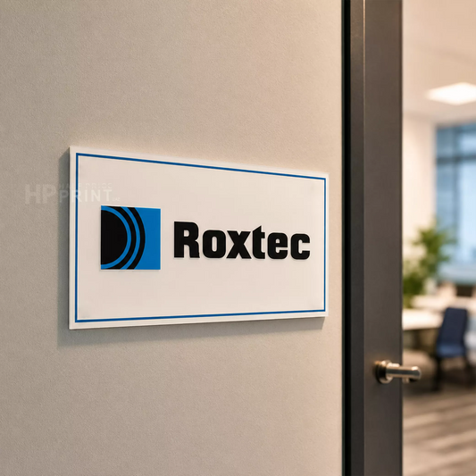 Forex Name Plate is displaying on wall.